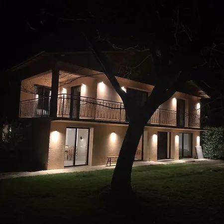 Le Balcon Holiday home *