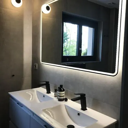 Le Balcon Holiday home *