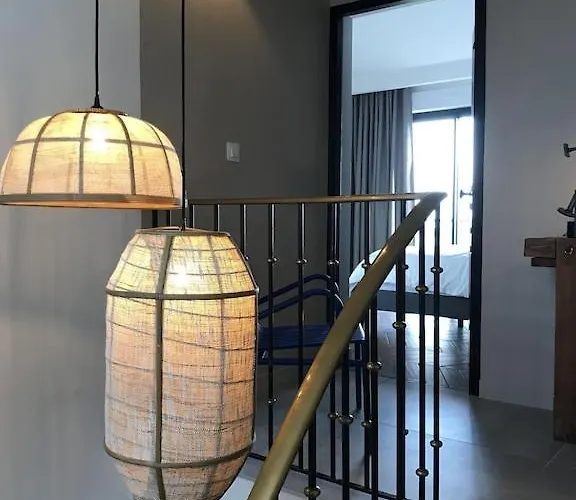 Le Balcon * Castelvieilh